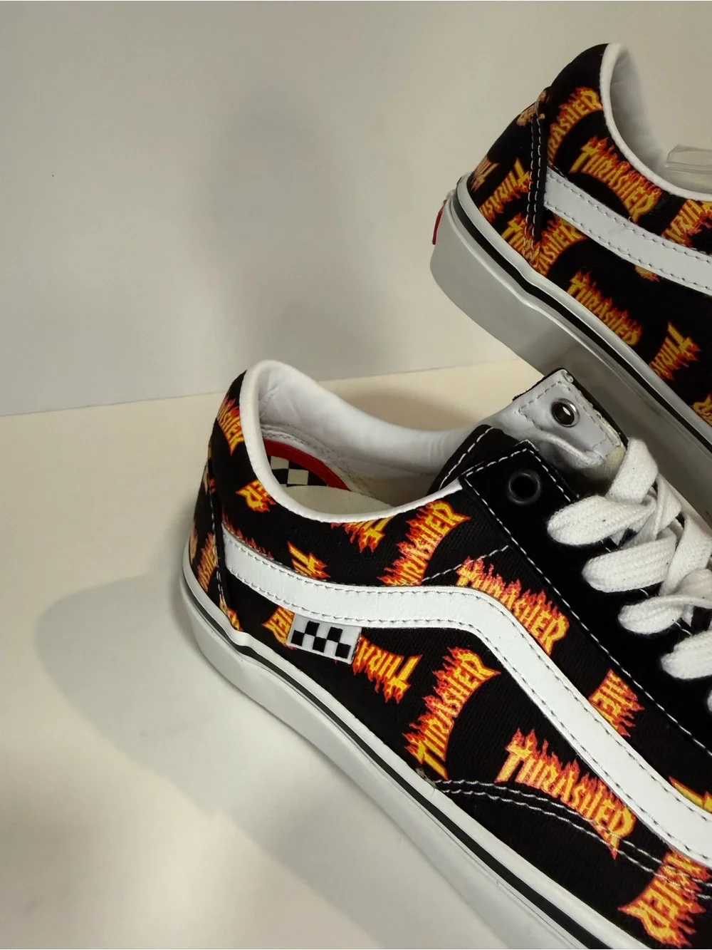 Vans Black & Orange Thrasher Flame Old Skool Sneakers - Men